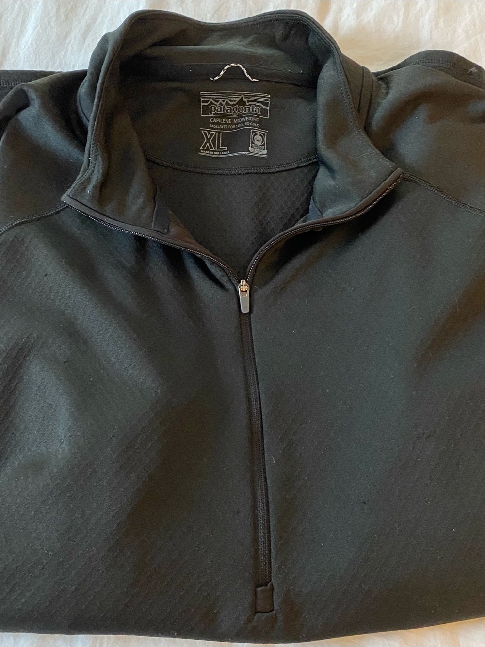 Patagonia 1/2 Zip Pullover Mens XL Black Long Sleeve Recycled Polyester Capilene